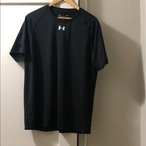 Black men’s Under Armour Workout Shirt
